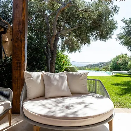 فيلة Cala Granu Con Piscina Privata E Vista Mare بورتو كيرفو